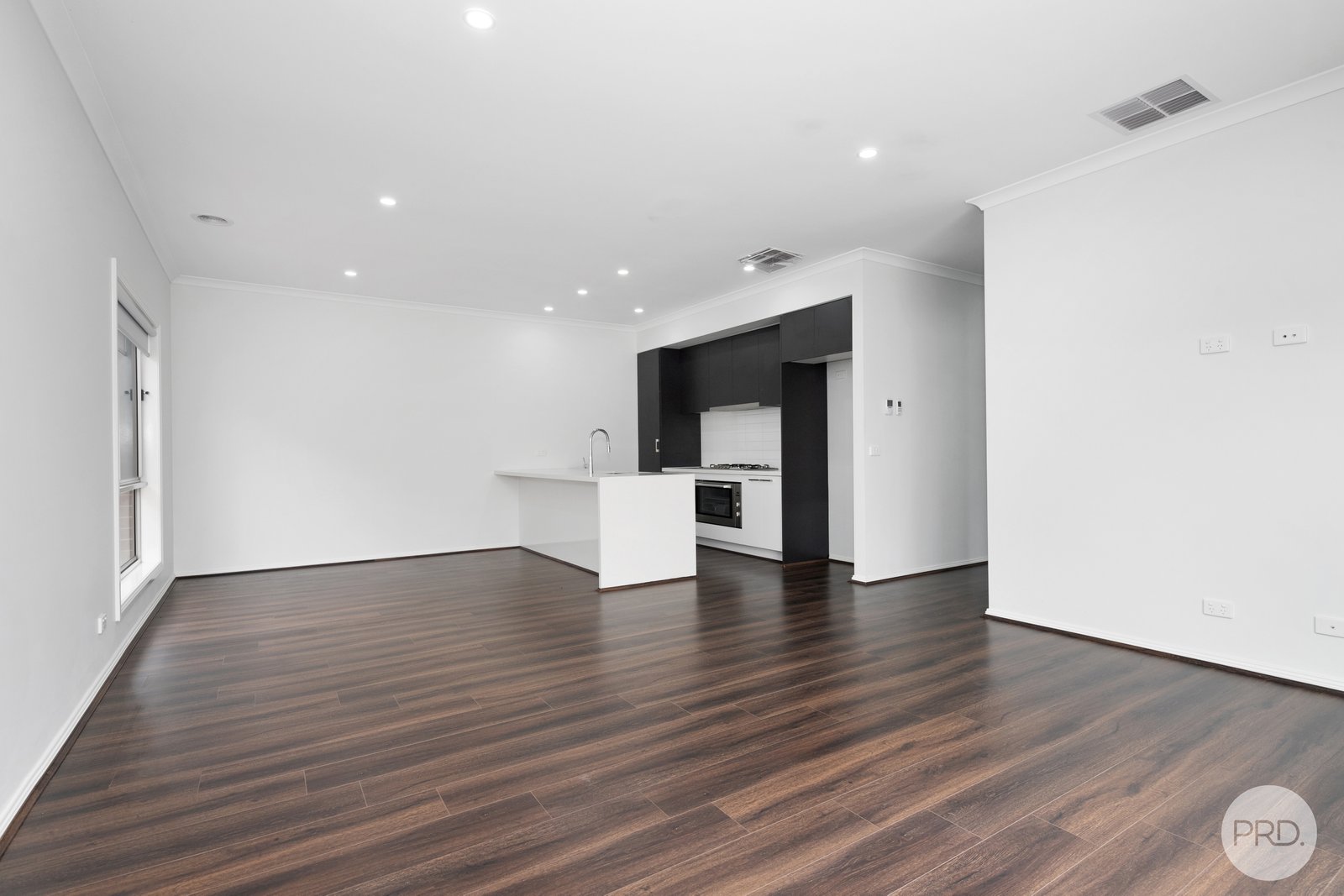 28 Presentation Boulevard WINTER VALLEY 6