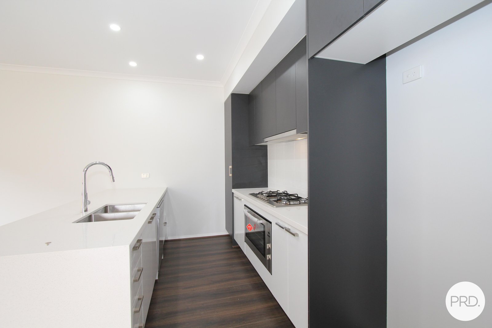 28 Presentation Boulevard WINTER VALLEY 2