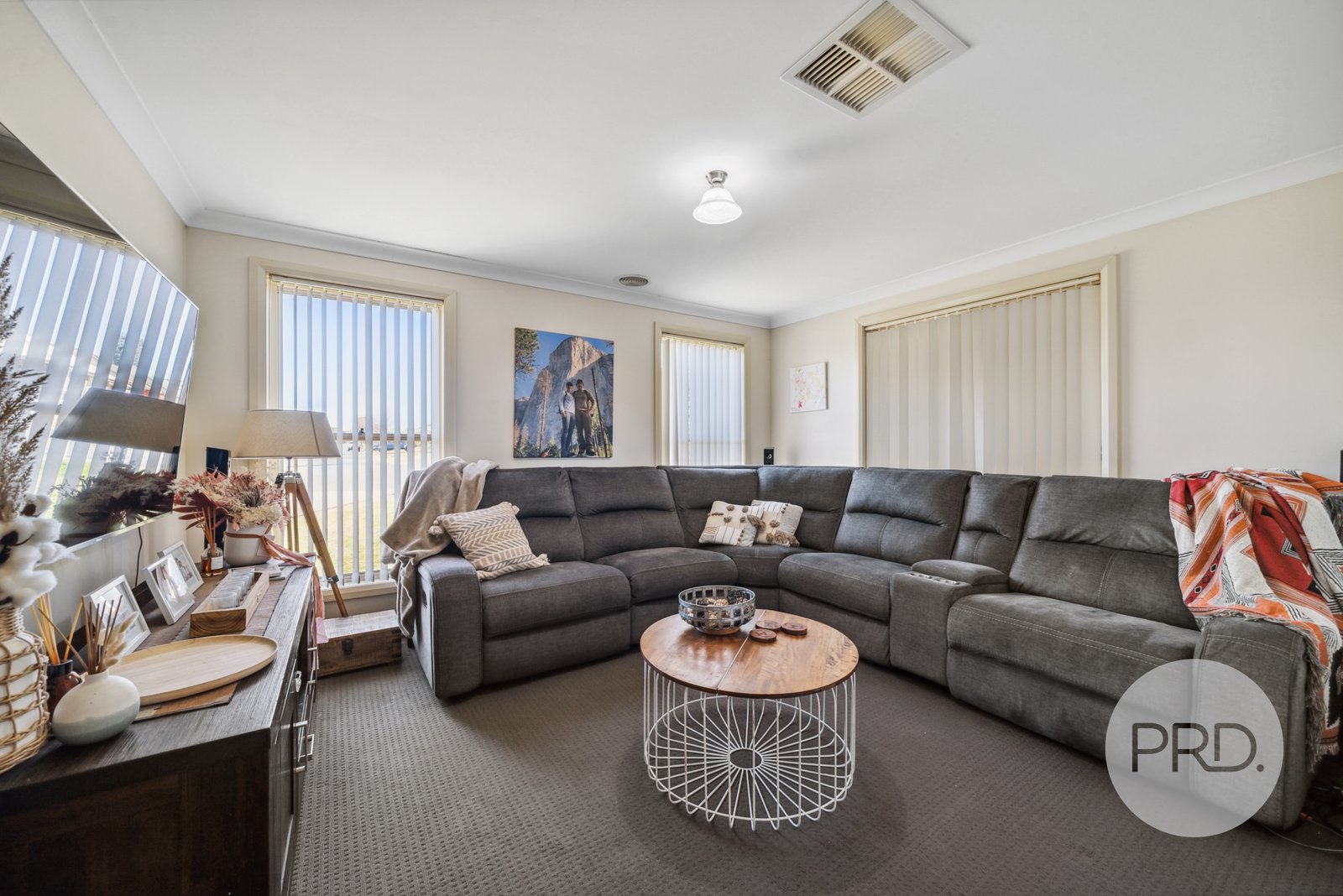 28 Quandong Place FOREST HILL 2