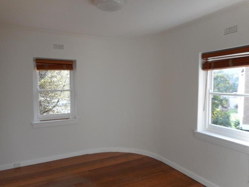 Gallery: 2/8 Raith Court