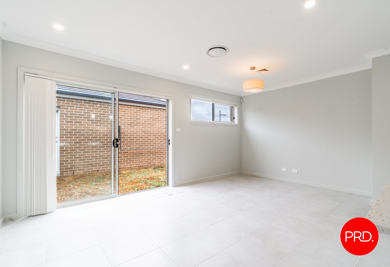 28 Ray Simpson Avenue BARDIA 5