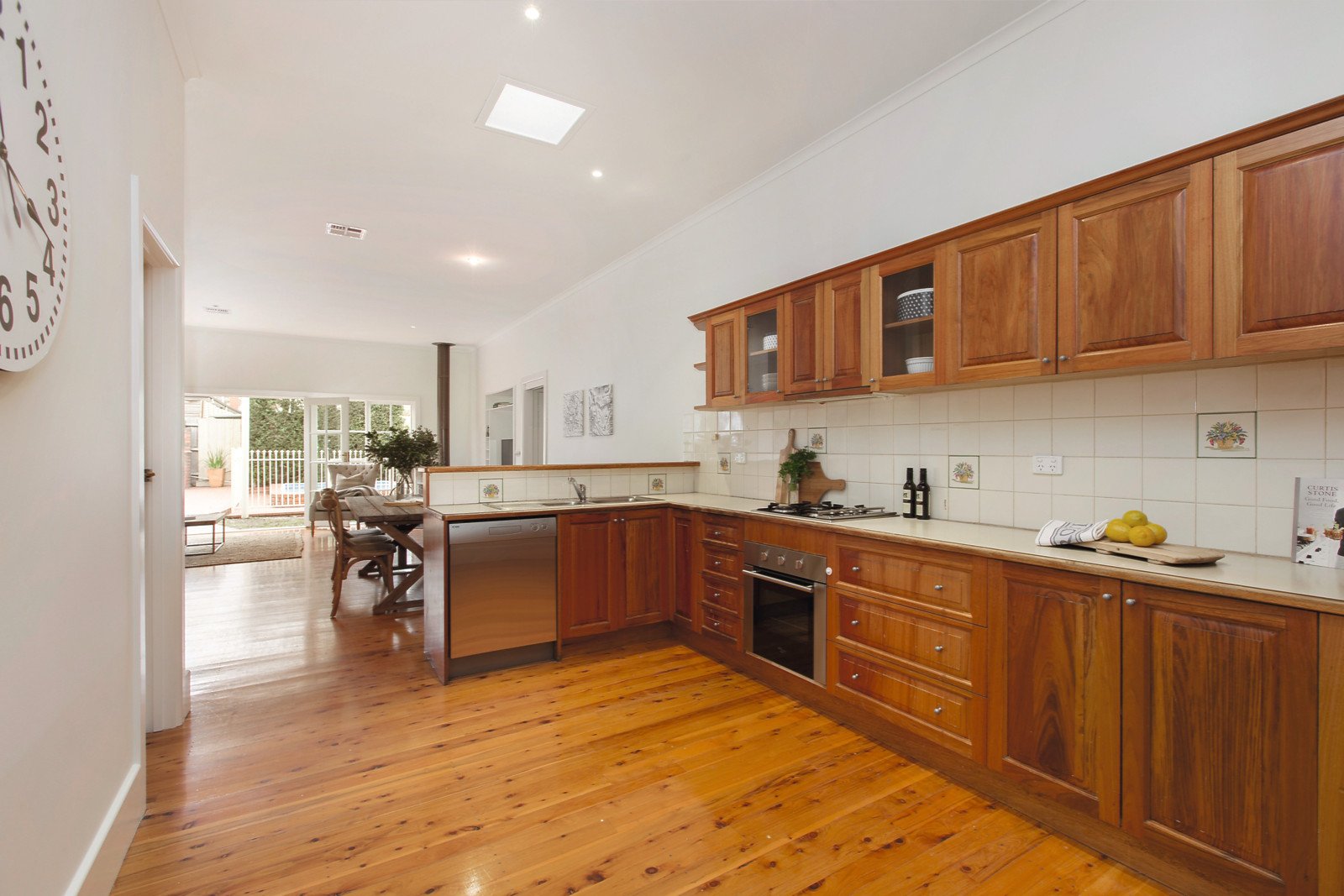 28 Renwick Street, Glen Iris, VIC