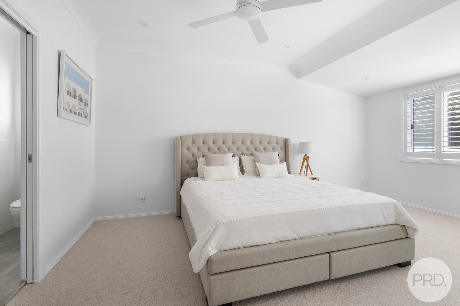 28 Ridgeview Drive SALAMANDER BAY 8