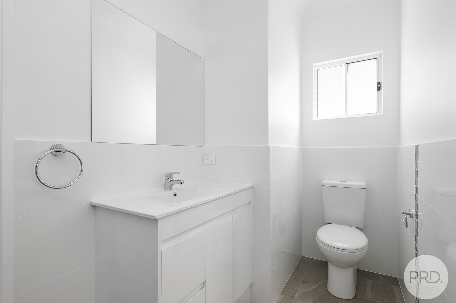 28 Ridgeview Drive SALAMANDER BAY 9