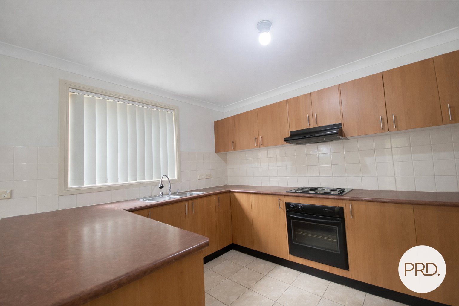 2/8 Rose Street LIVERPOOL 2