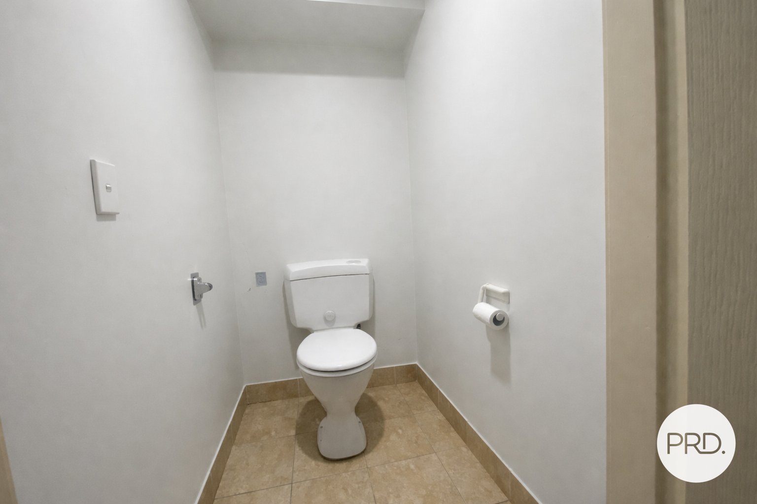 2/8 Rose Street LIVERPOOL 10