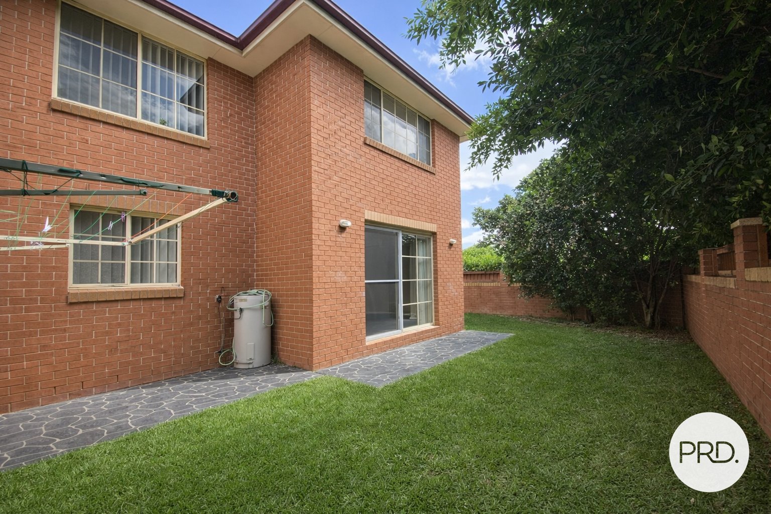 2/8 Rose Street LIVERPOOL 14