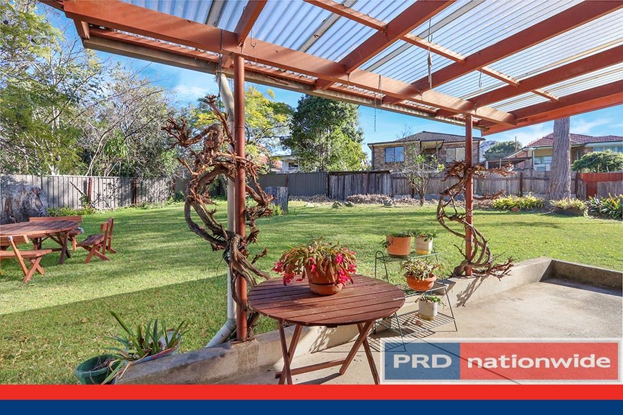 28 Rosebank Crescent HURSTVILLE 12