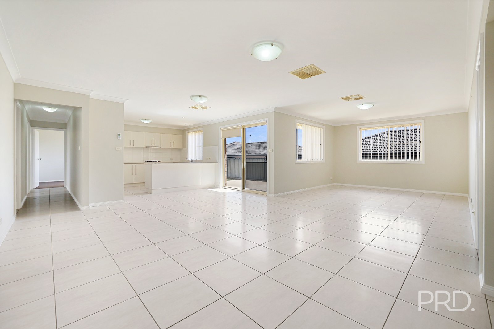 28 Rosella Avenue CALALA 6