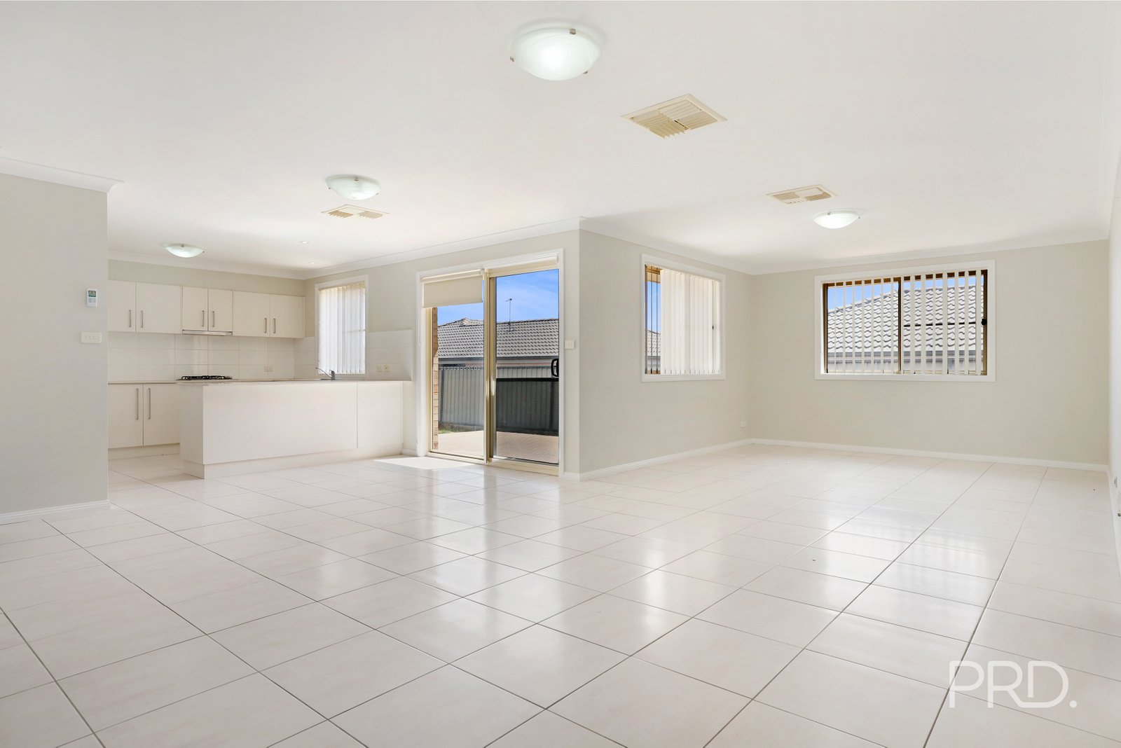 28 Rosella Avenue CALALA 7