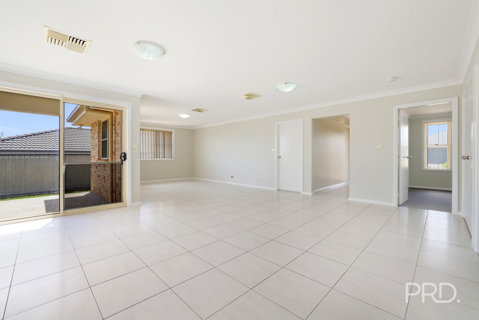 28 Rosella Avenue CALALA 9