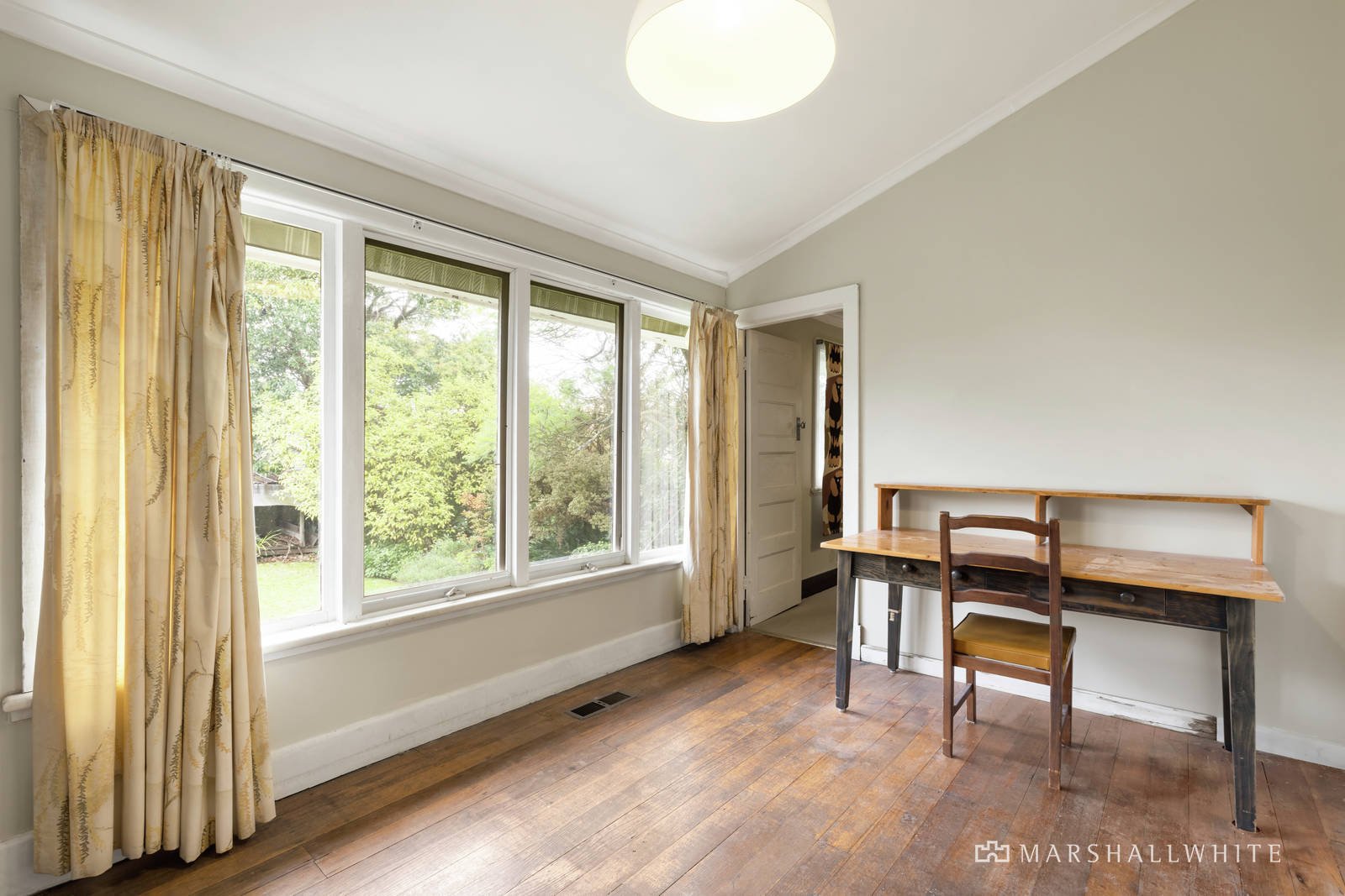 28 Ross Street, Surrey Hills, VIC