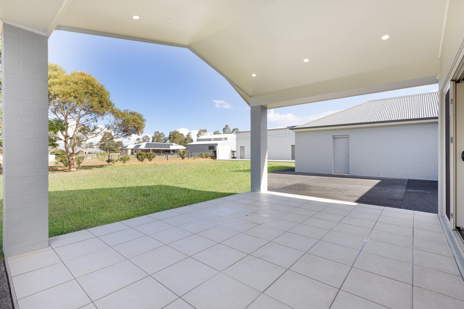 28 Sandstone Drive WINDELLA 22