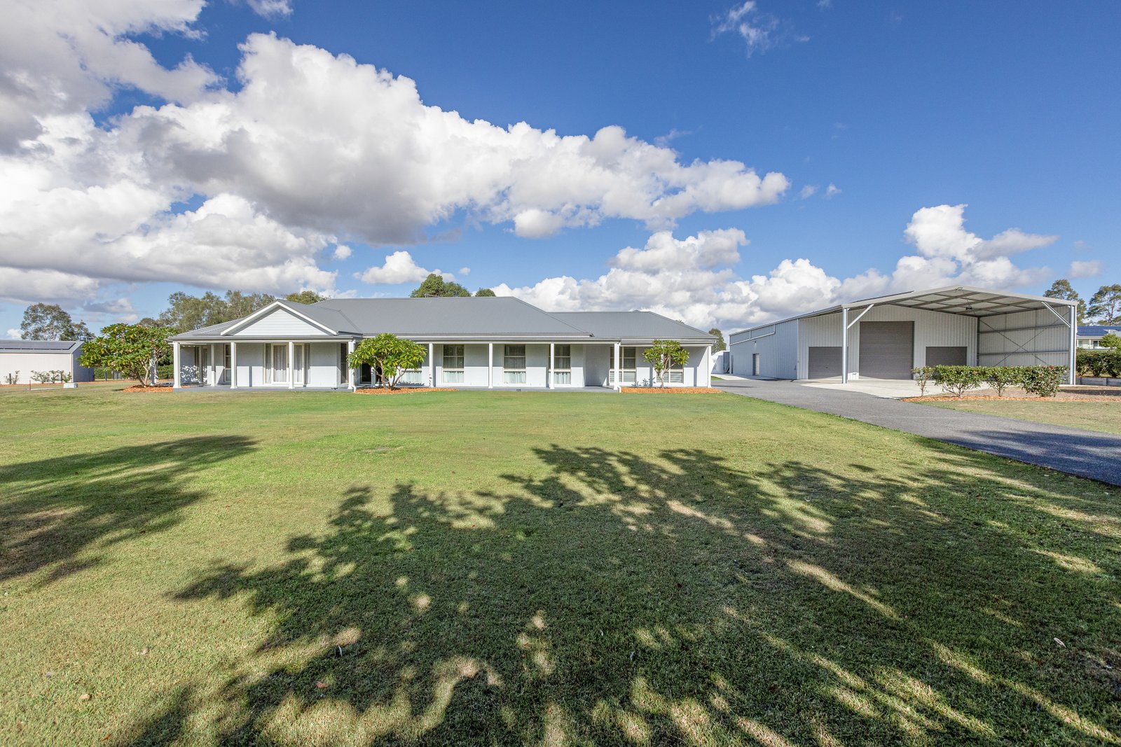 28 Sandstone Drive WINDELLA 25