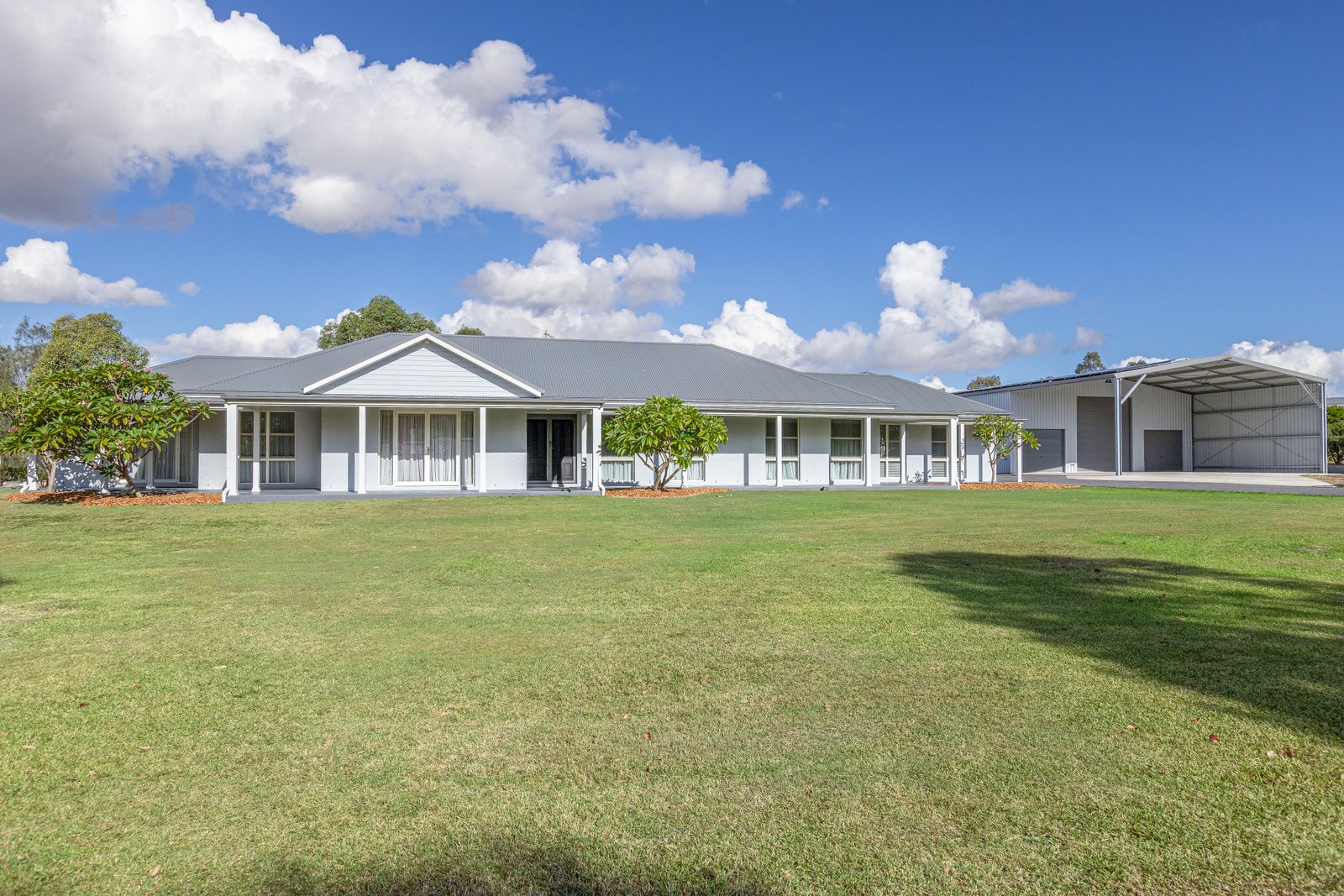 28 Sandstone Drive WINDELLA 26