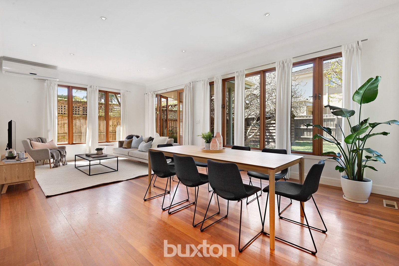 Gallery: 28 Sargood Street