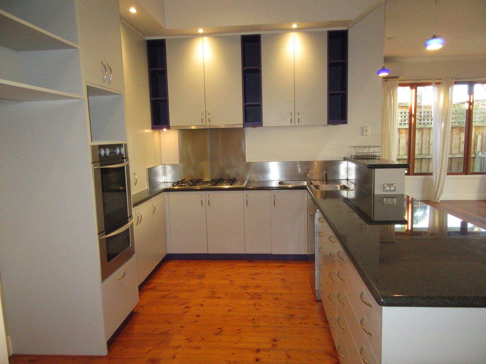Gallery: 28 Sargood Street