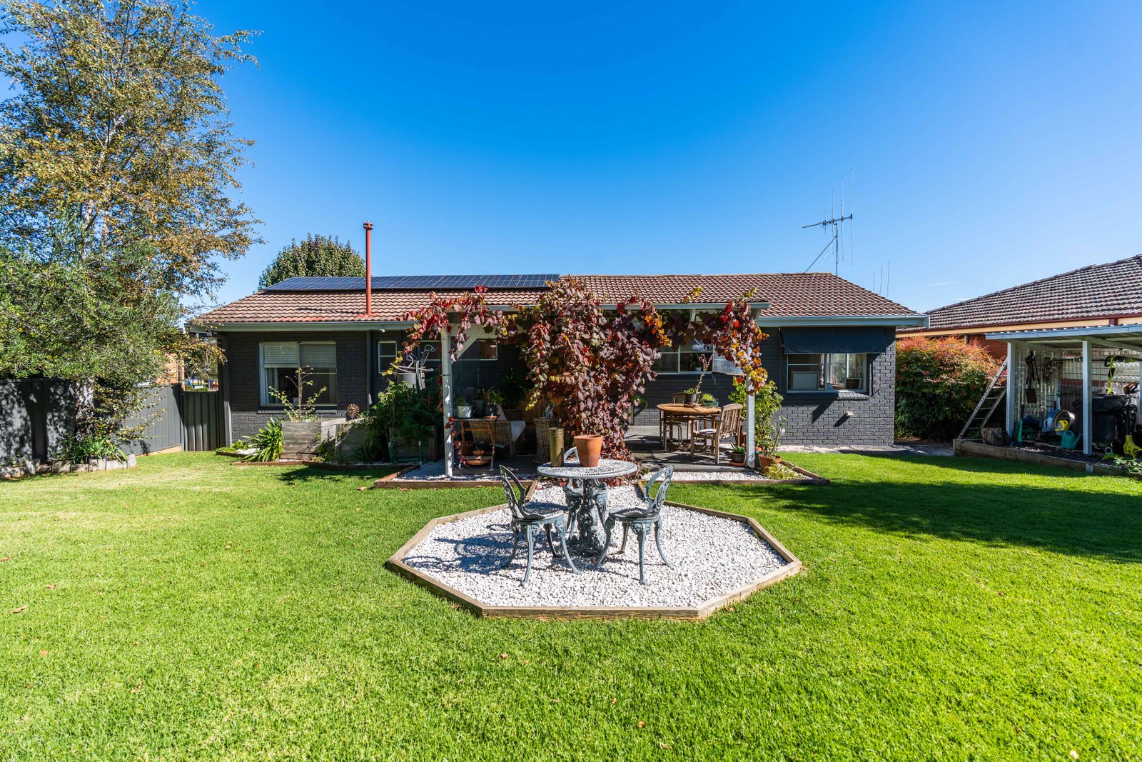 28 Seymour Street ORANGE 17