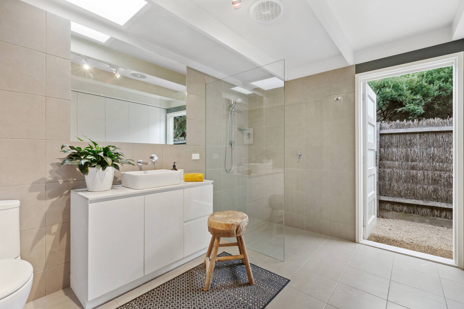 Real Estate and Property in 28 Sinclair Street, Blairgowrie, VIC