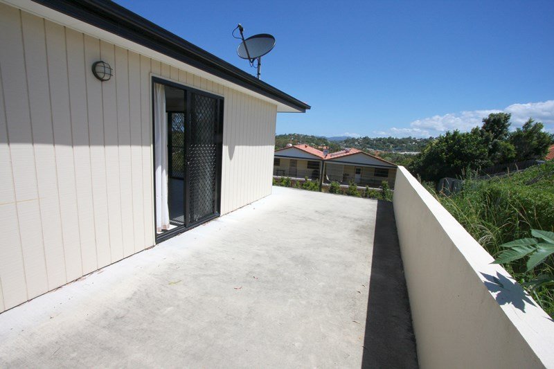 2/8 Soldierbird Place CARRARA 4