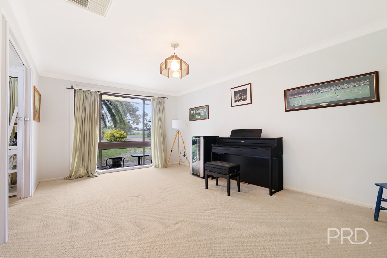 28 South Street QUIRINDI 8
