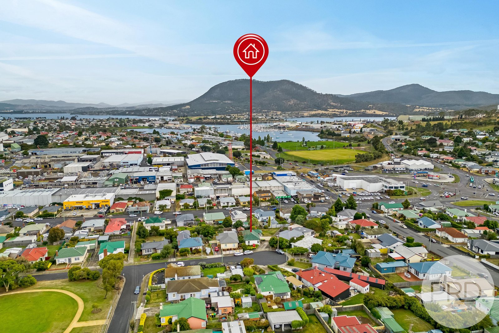 28 St Aubyn Square MOONAH 4