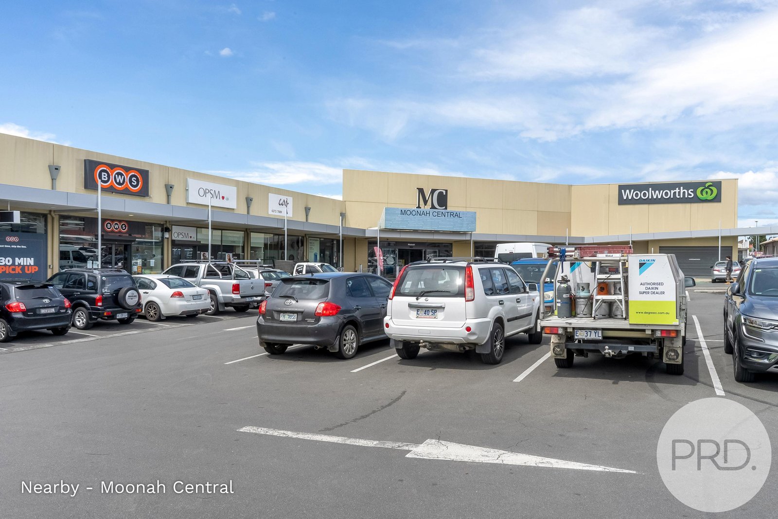 28 St Aubyn Square MOONAH 18