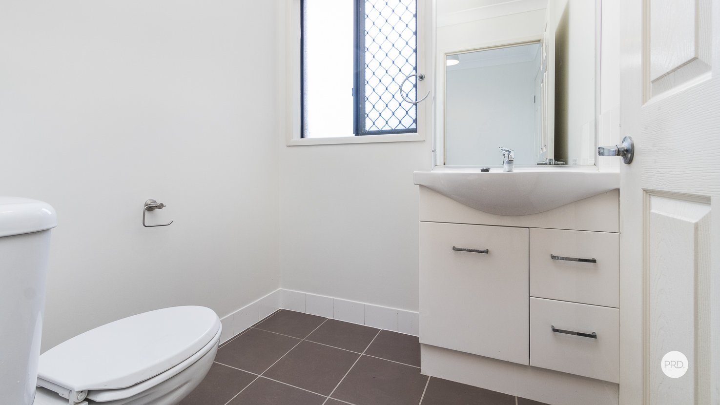 28 STANAWAY Place BELLBOWRIE 18