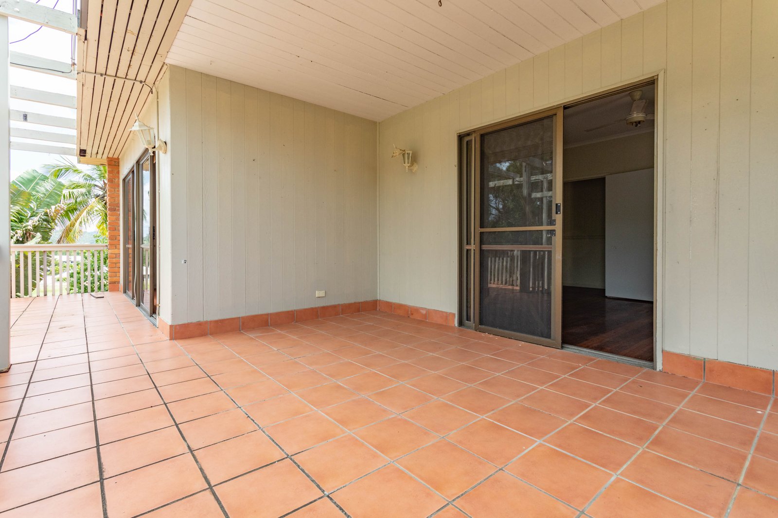 28 Stewart Drive CANNONVALE 3