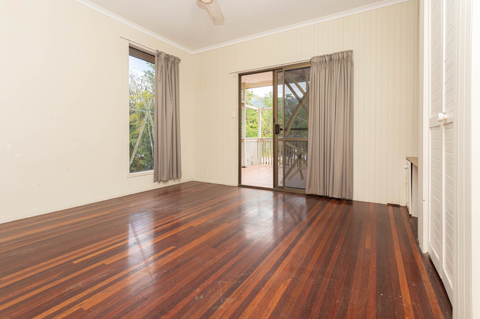 28 Stewart Drive CANNONVALE 4
