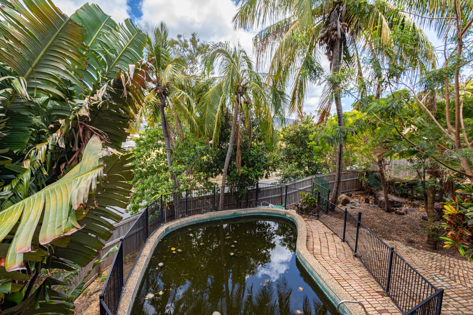 28 Stewart Drive CANNONVALE 5