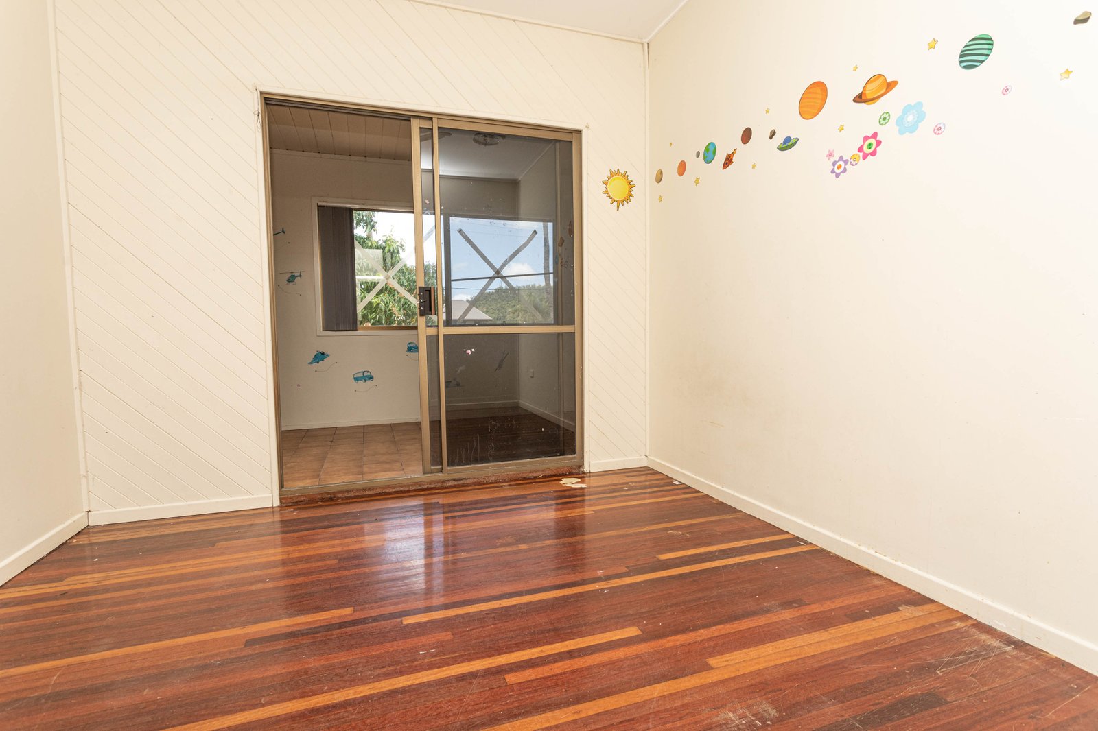 28 Stewart Drive CANNONVALE 14