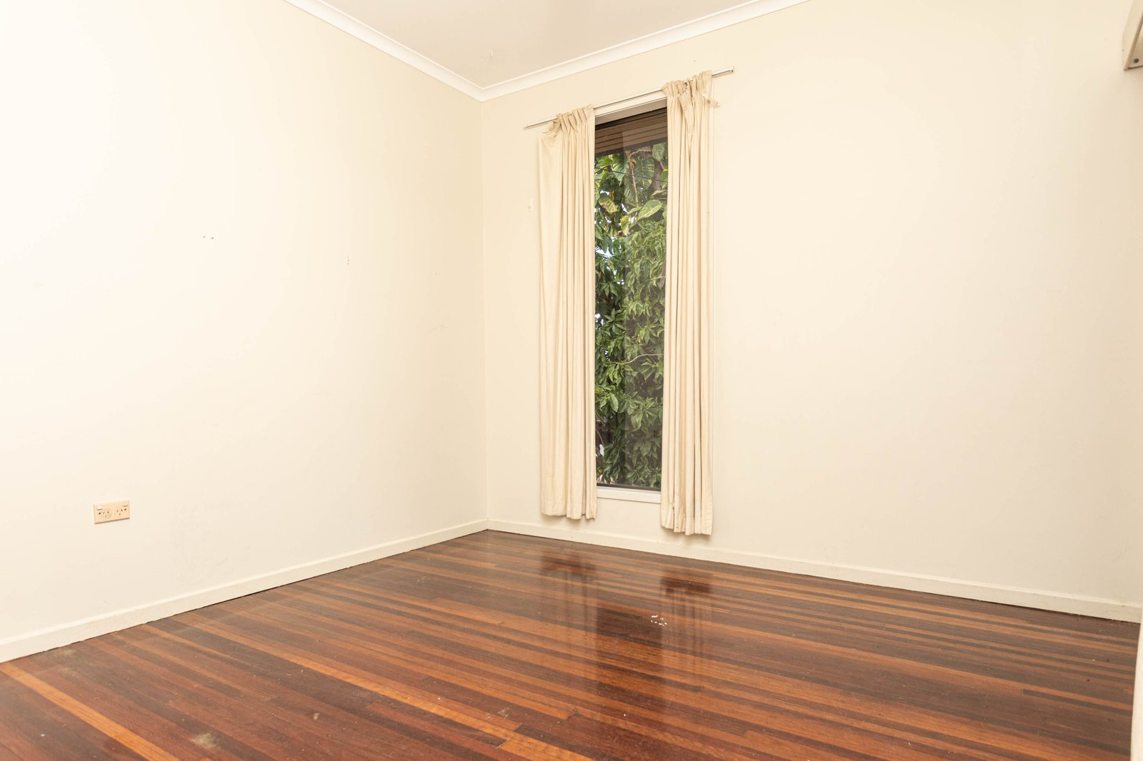 28 Stewart Drive CANNONVALE 18