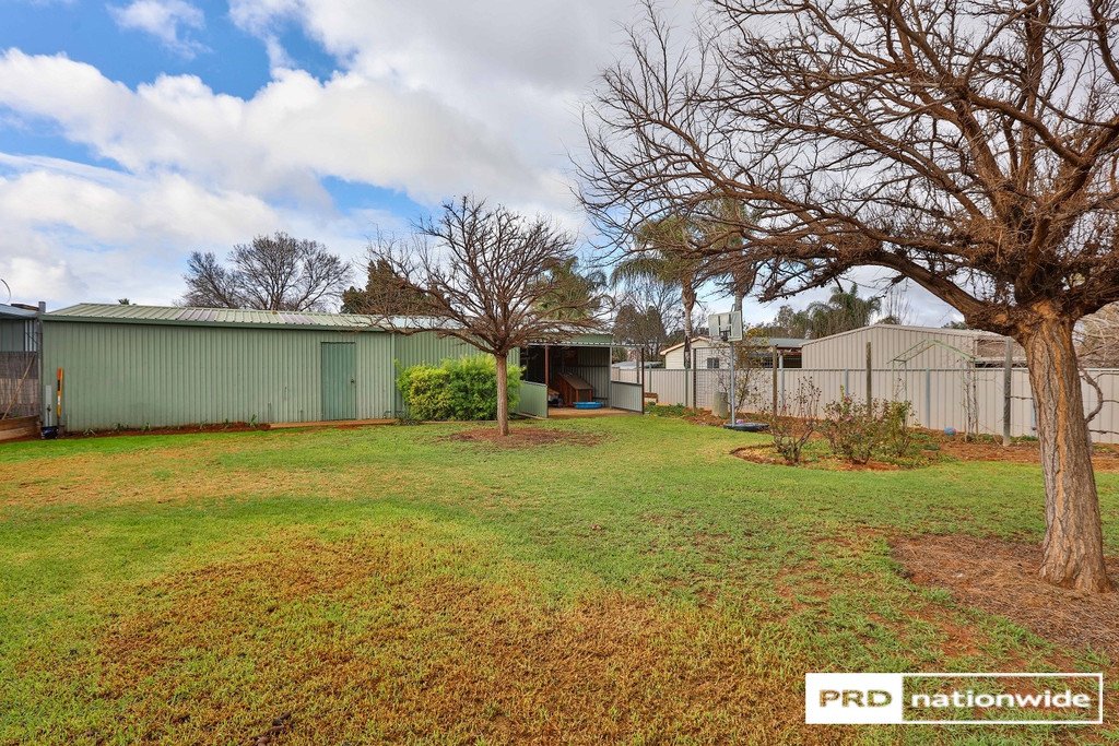 28 Stockmans Drive IRYMPLE 14