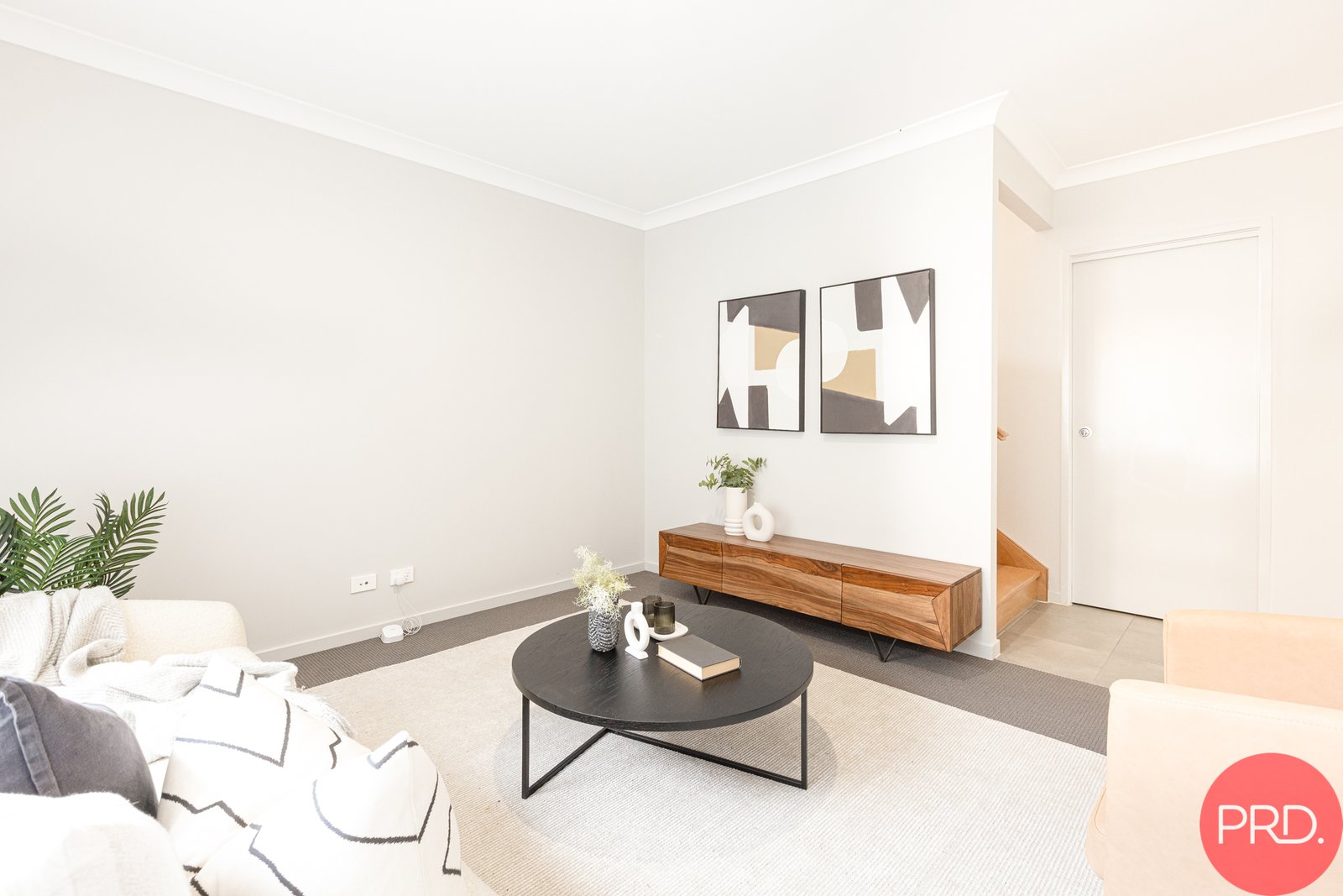 28 Talleyrand Circuit GRETA 13