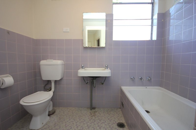 28 Taylor Street LAKEMBA 4