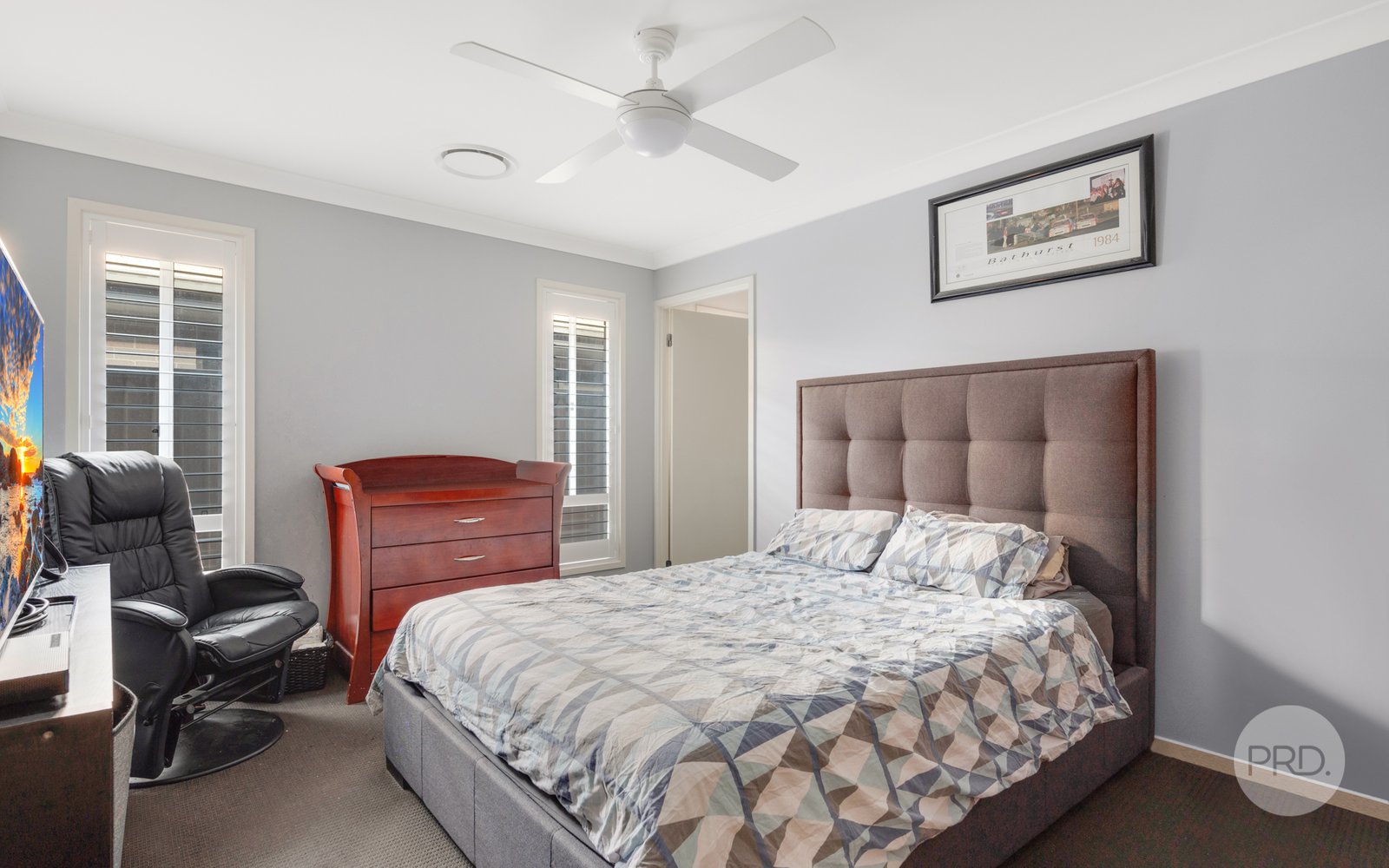 28 Tengala Drive JORDAN SPRINGS 5