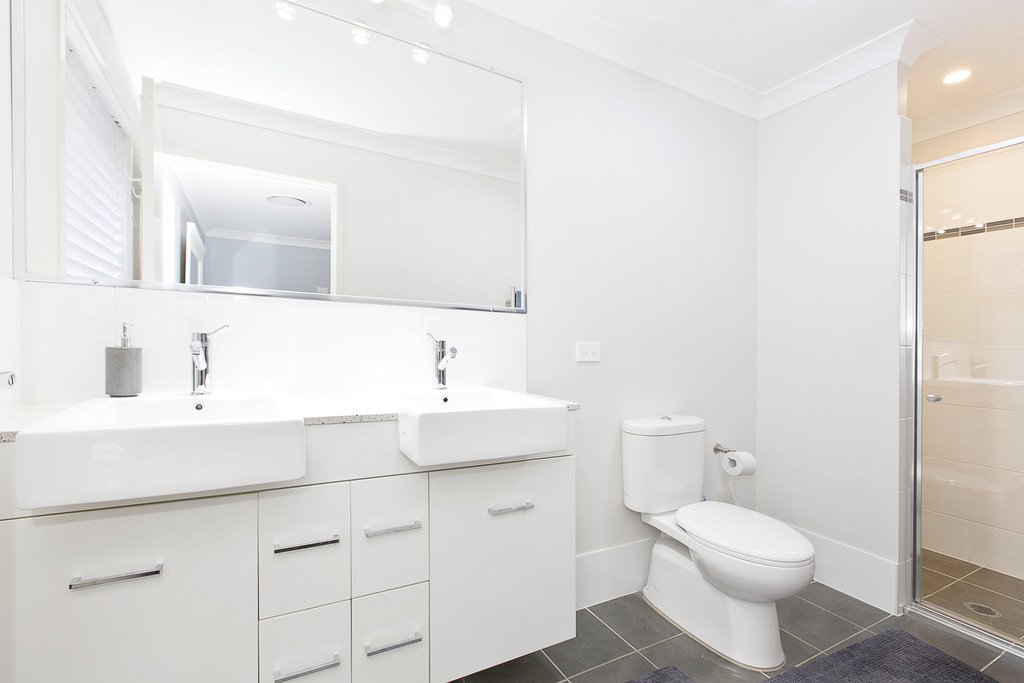 28 Tengala Drive JORDAN SPRINGS 6