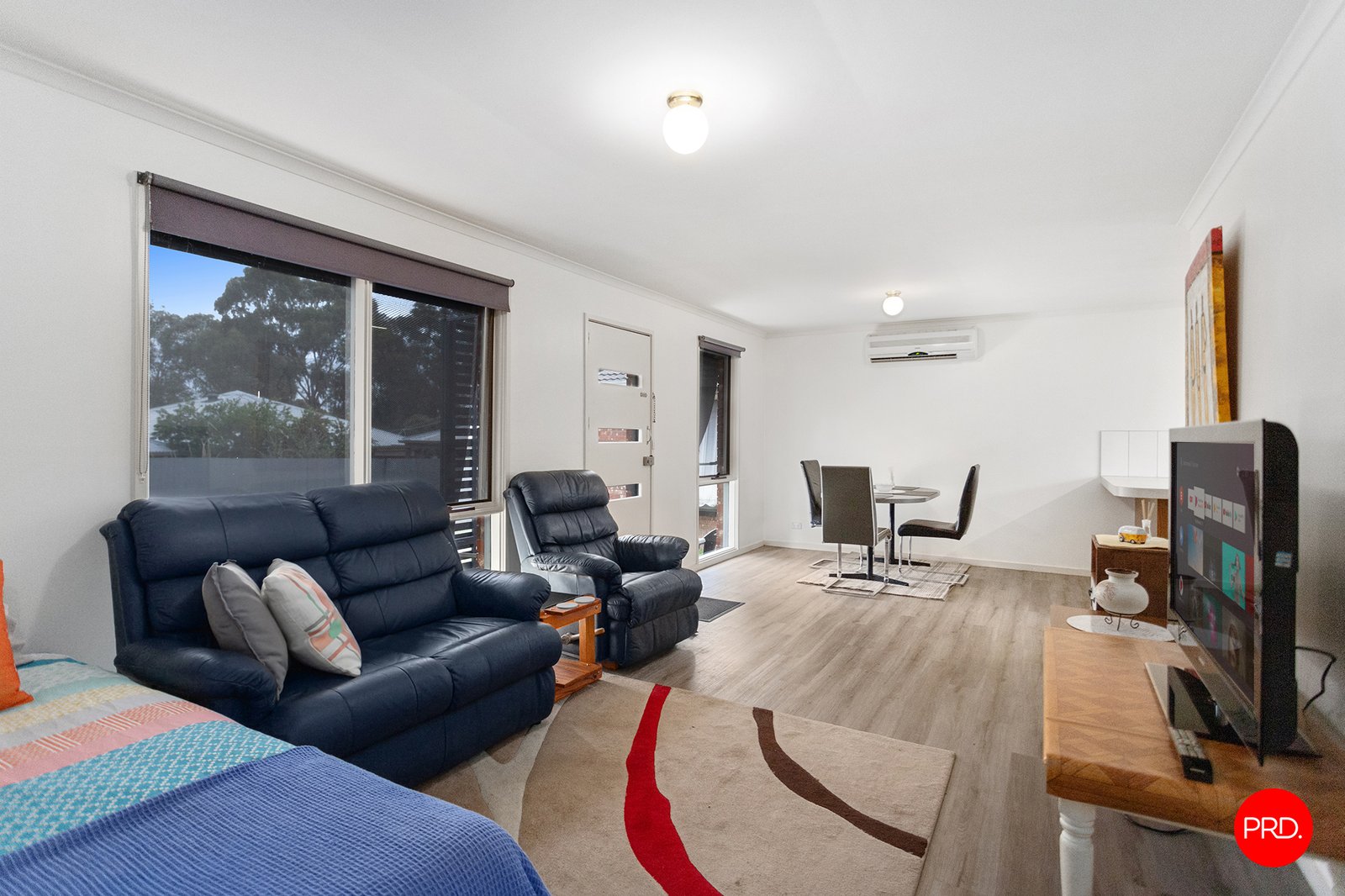2/8 Tennyson Street QUARRY HILL 5