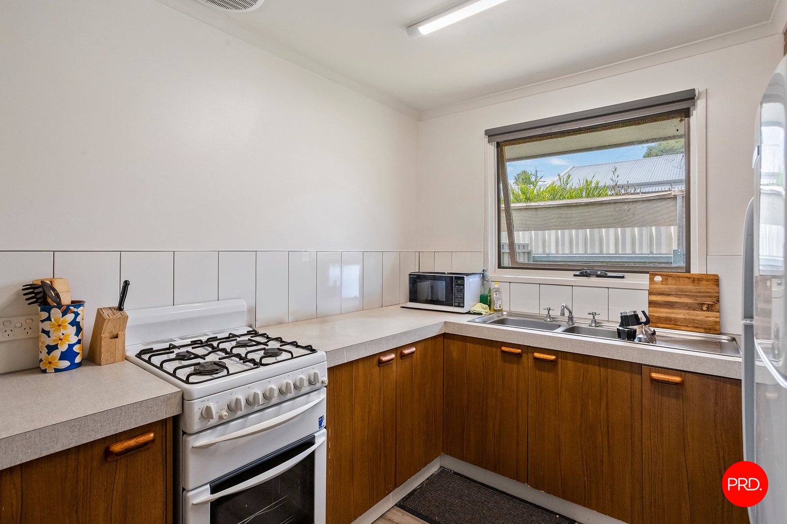 2/8 Tennyson Street QUARRY HILL 7