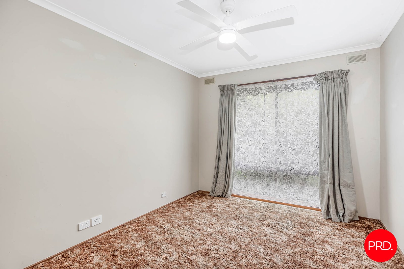 28 Thomas St  KANGAROO FLAT 7