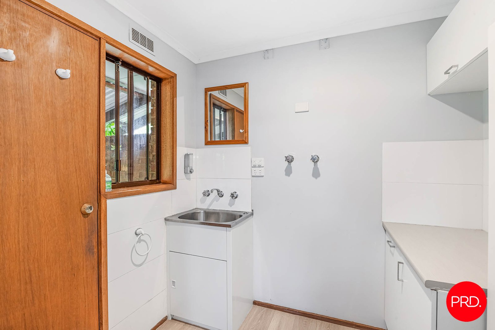 28 Thomas St  KANGAROO FLAT 10