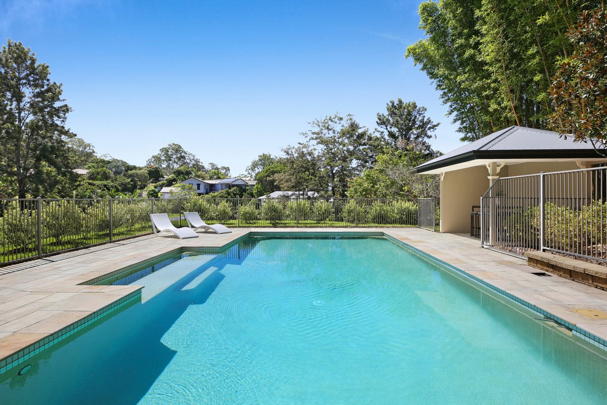 28 Tobin Way Tallebudgera 1