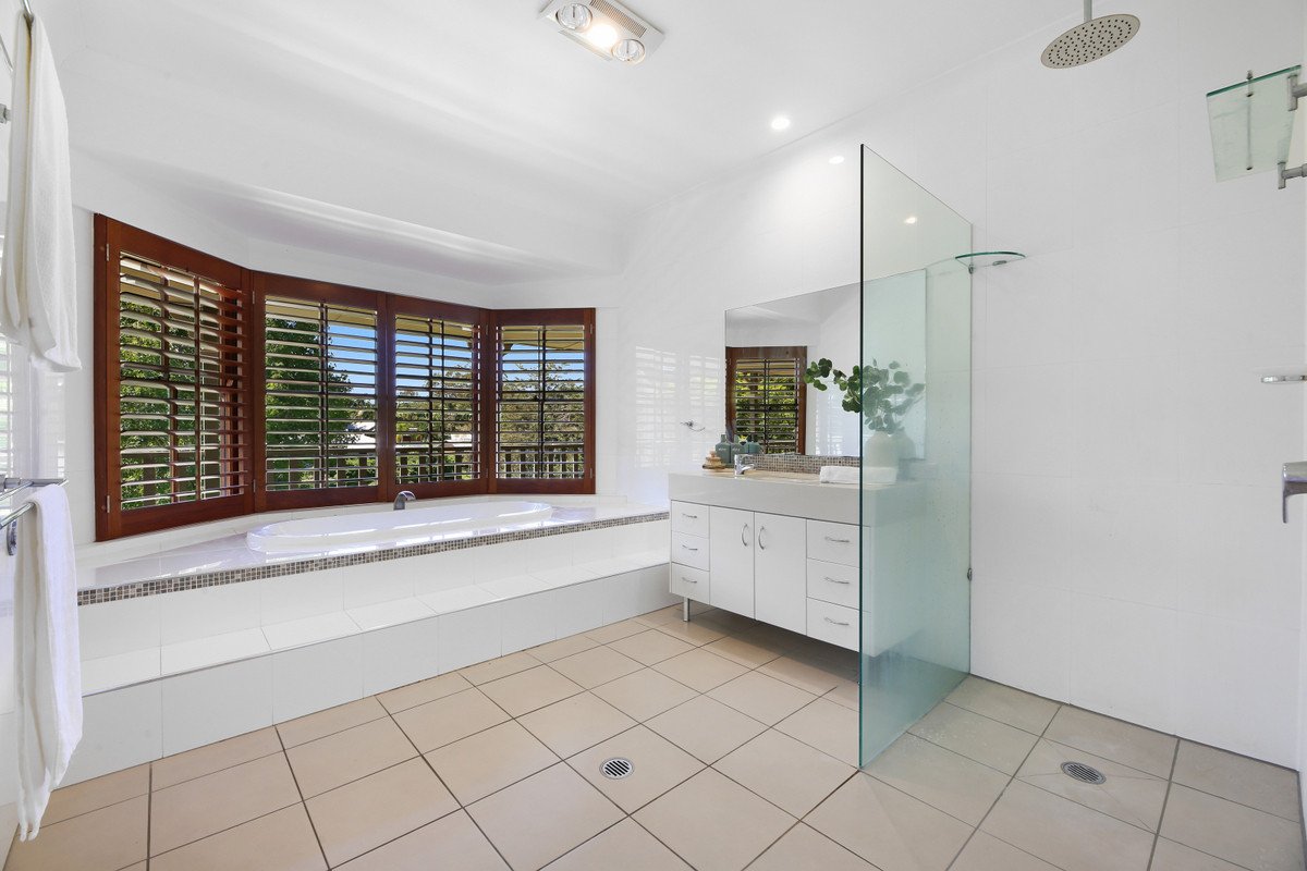 28 Tobin Way Tallebudgera 17