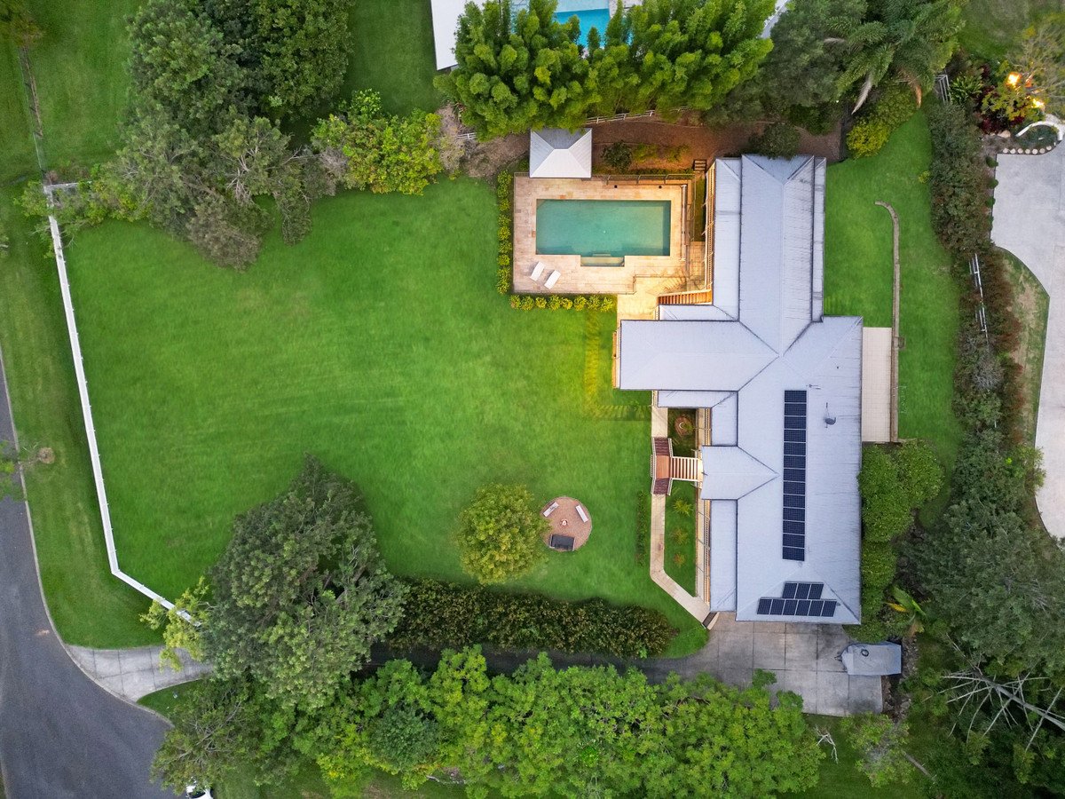 28 Tobin Way Tallebudgera 33