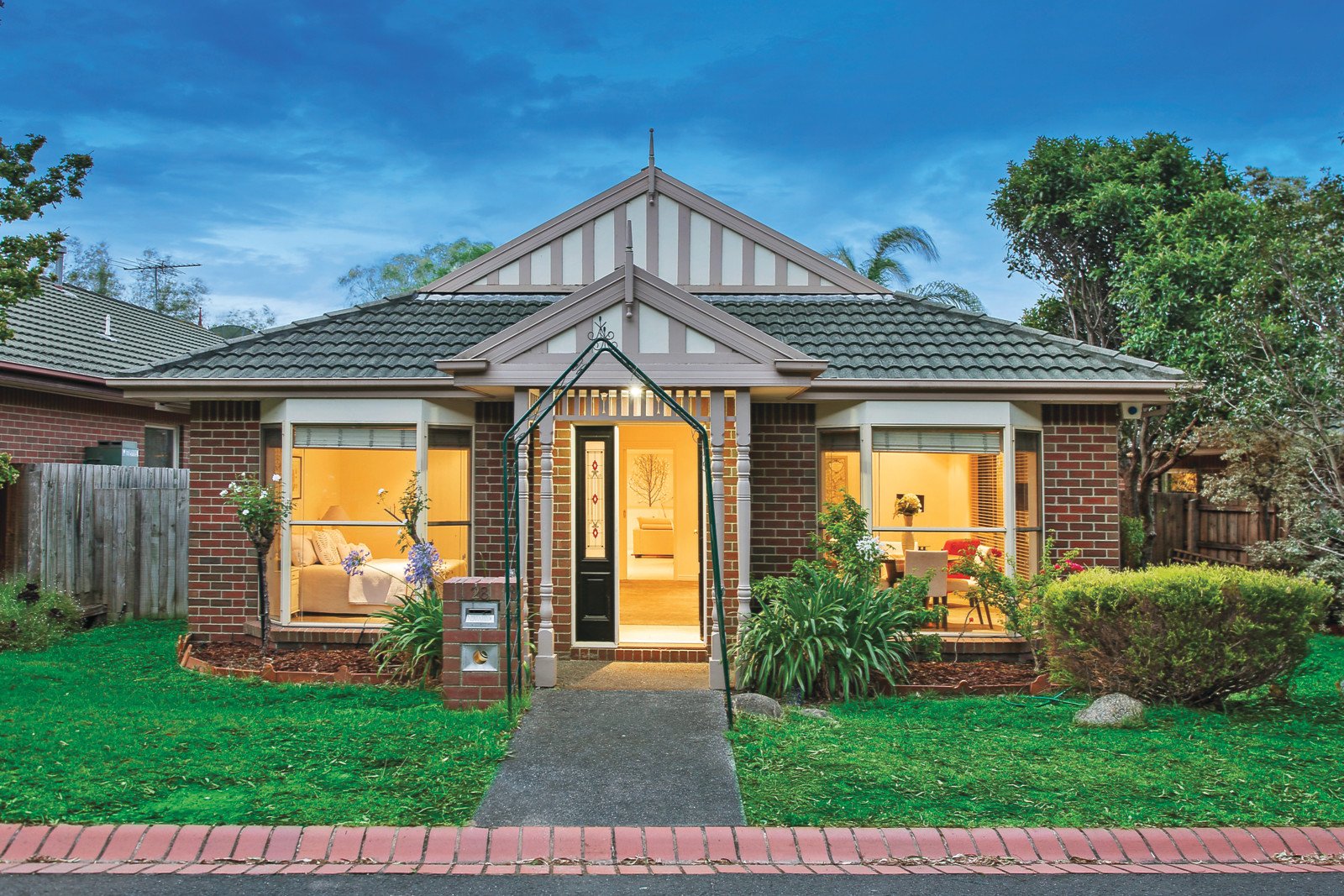 28 Vaughan Crescent, Kew, VIC