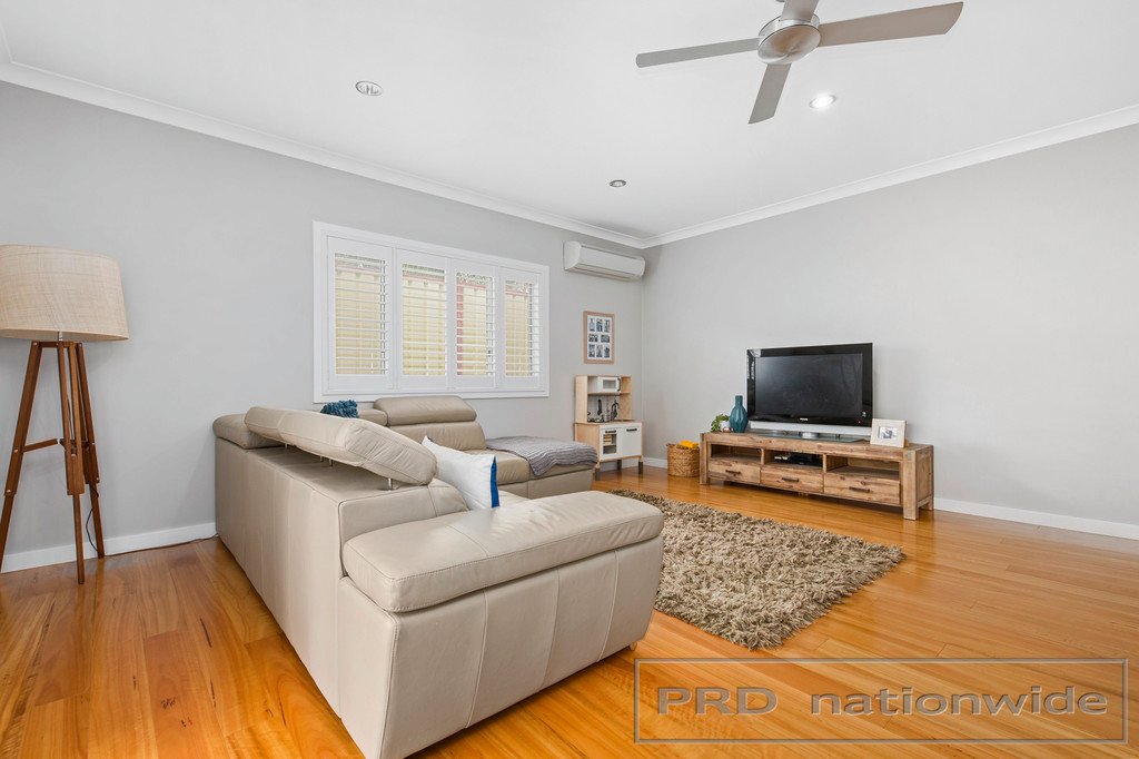 2/8 Vine st  BRANXTON 16