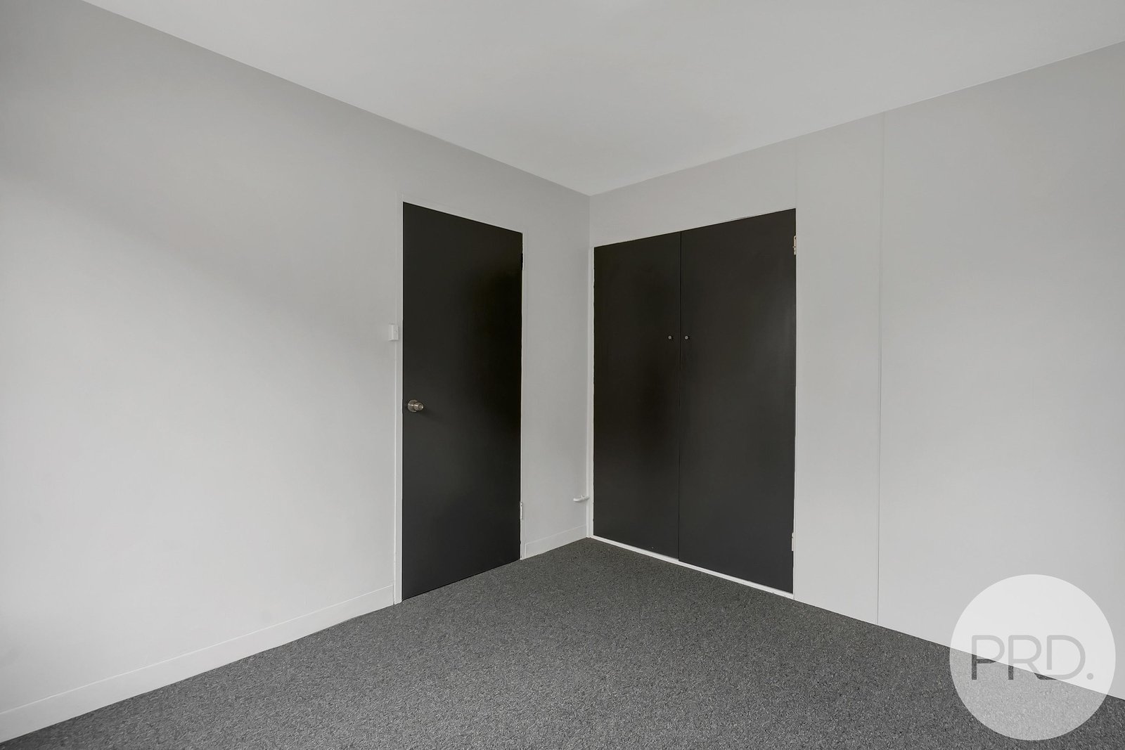 2/8 Wallace Avenue LENAH VALLEY 5