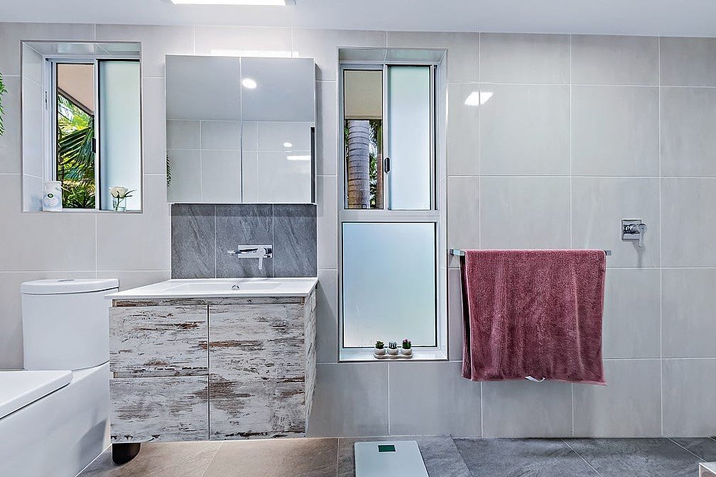 28 Wambiri Street CANNONVALE 9