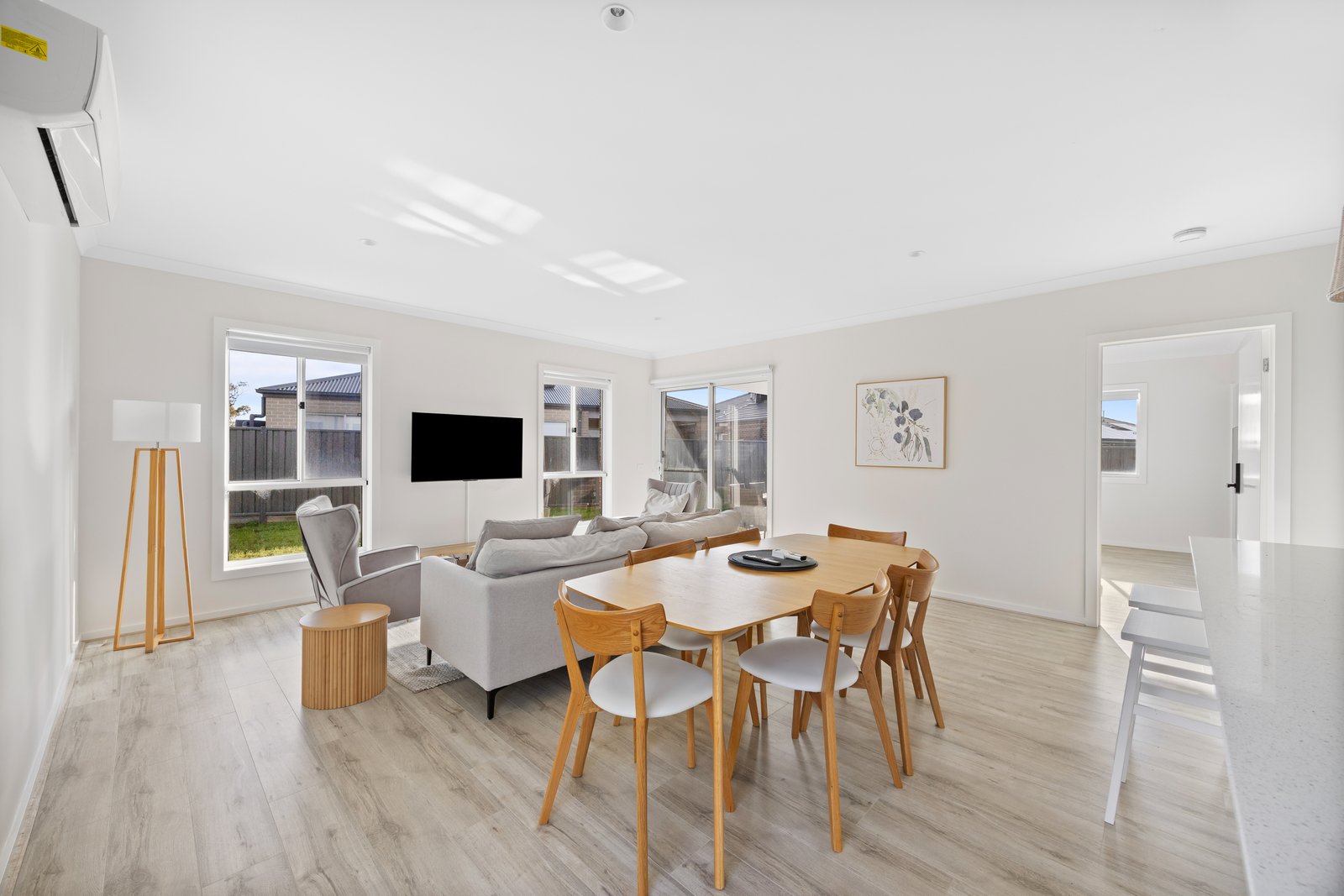 Gallery: 2/8 Warbler Court